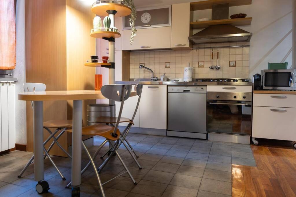 Gandhi Homes Apartment *